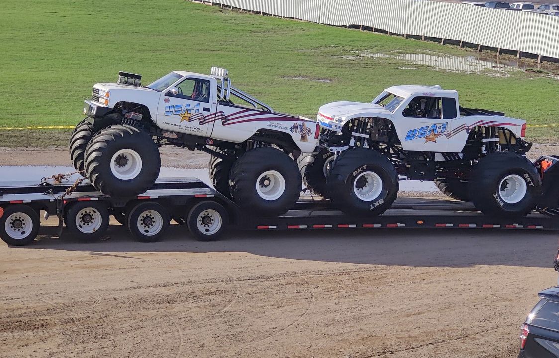 Monster truck